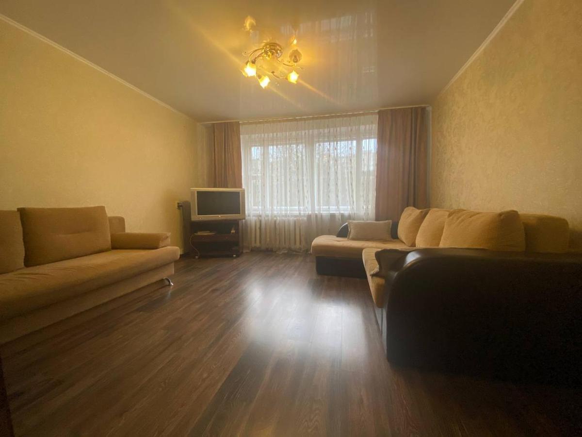 Apartment At Zhukova Street Baranavichy Exterior photo