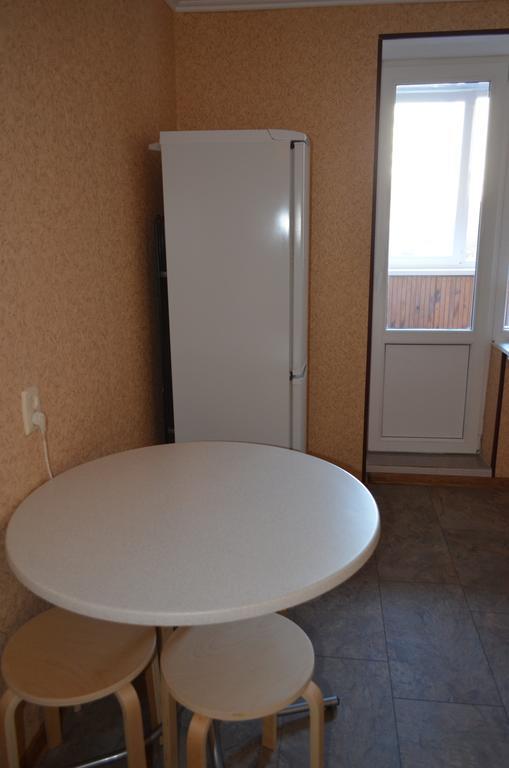Apartment At Zhukova Street Baranavichy Exterior photo